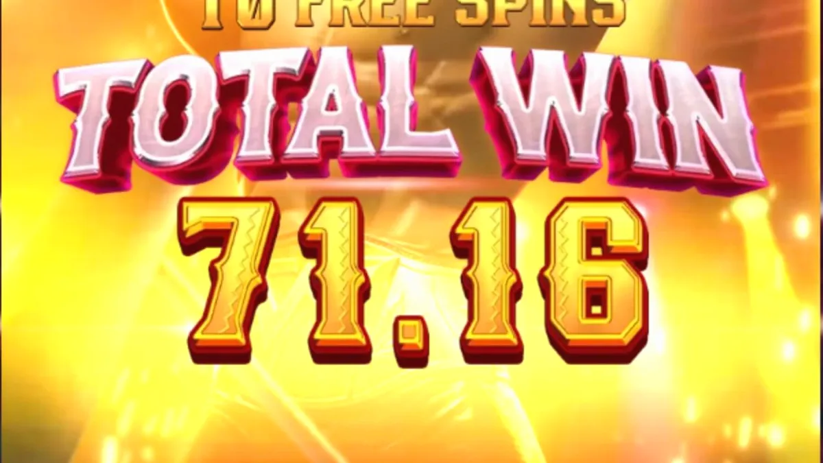 Tampilan visual arena gulat dalam permainan slot Reel Royale Showdown